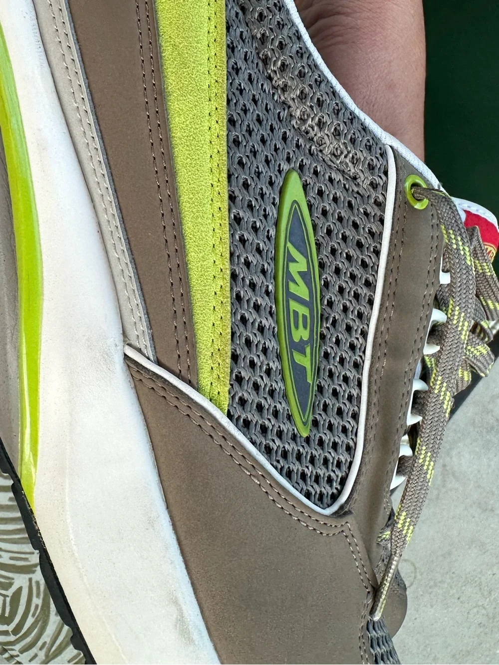 Men's Athletic Sneakers with Lime Accent MBT 1996 size 10-10.5 tennis shoes
